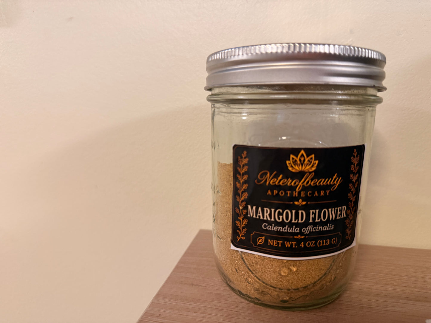 Marigold Powder